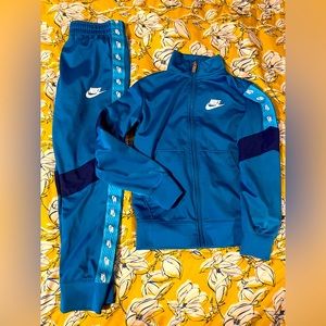 Boys Nike Track Suit
